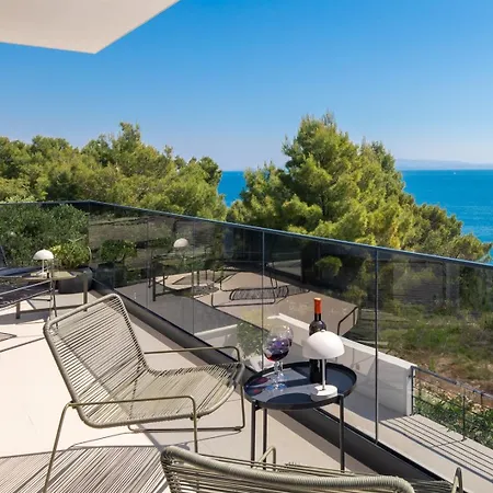 Villa Luxury Sea Idea With Outdoor Swimming Pool In Okrug Gornji -
