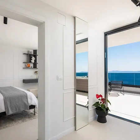 Luxury Sea Idea With Private Pool & Jacuzzi On Ciovo Near * Trogir